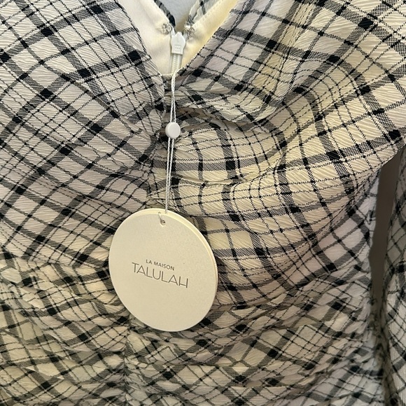 *NWT La Maison Talulah Wild Hearts Long Sleeve Mini Dress - Picture 6 of 8